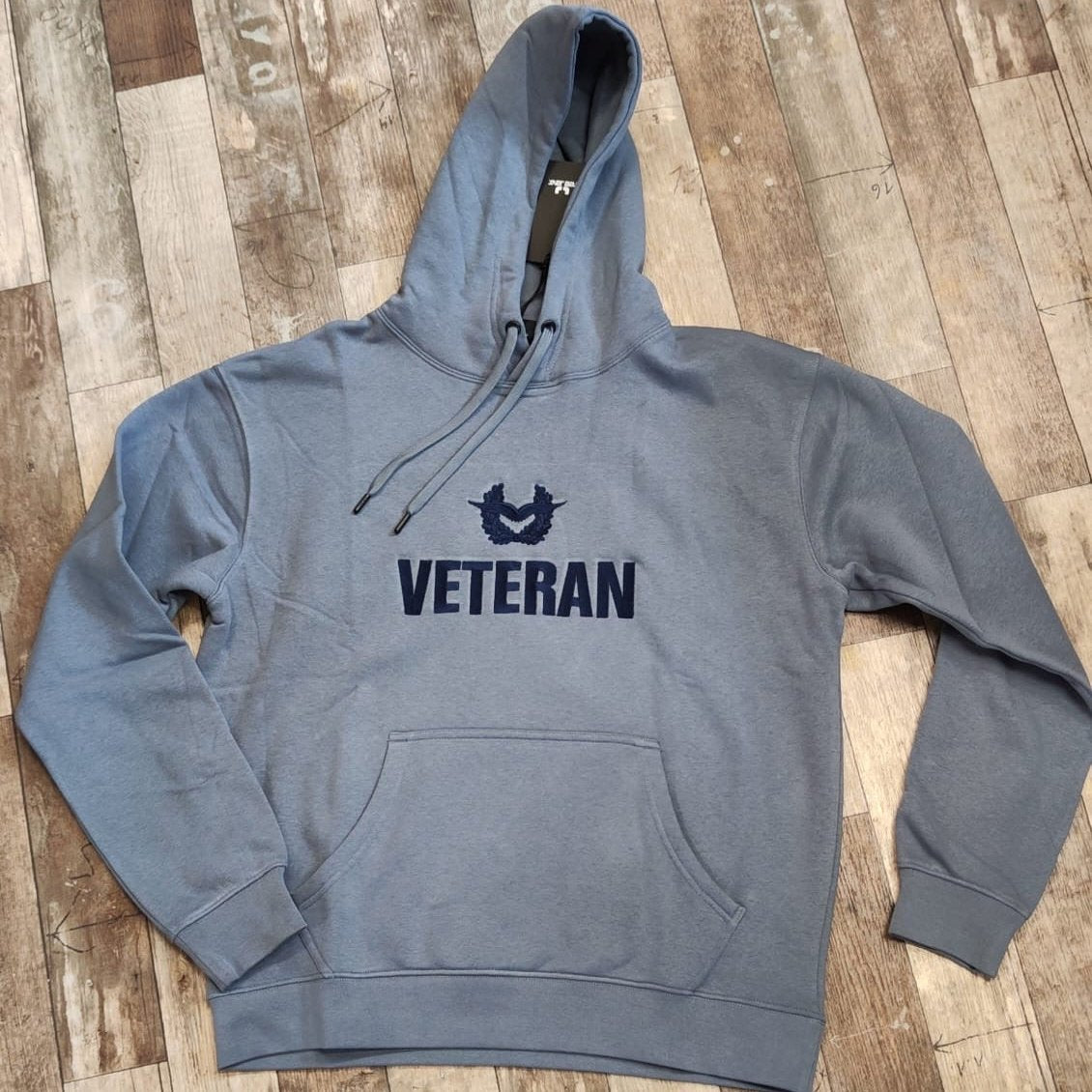 Sudadera con capucha "VETERANO" con insignia de la Fuerza Aérea 