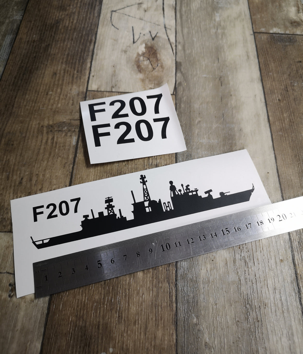 Aufkleber / Sticker Fregatte Klasse 122 - Konturschnitt mit 2x Hullnumber