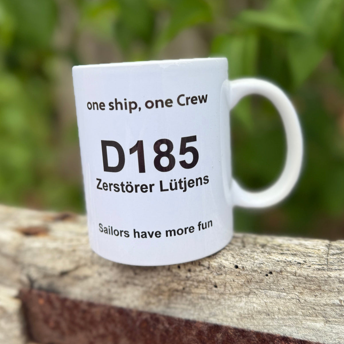 Kaffeetasse „Crew Member D185 Zerstörer Lütjens“