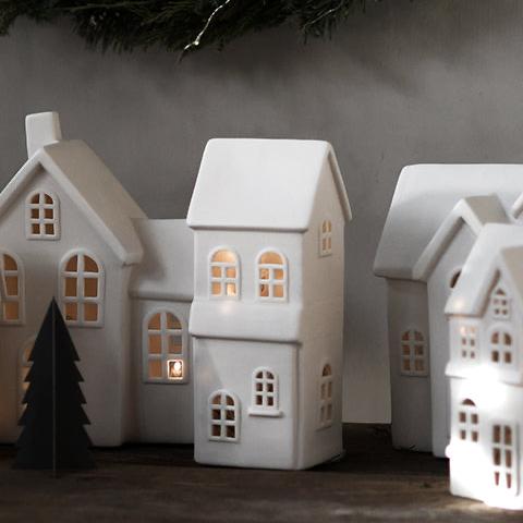 Storefactory - BYN NR 5, Casa blanca