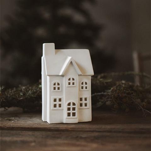 Storefactory - BYN NR 2, Casa blanca