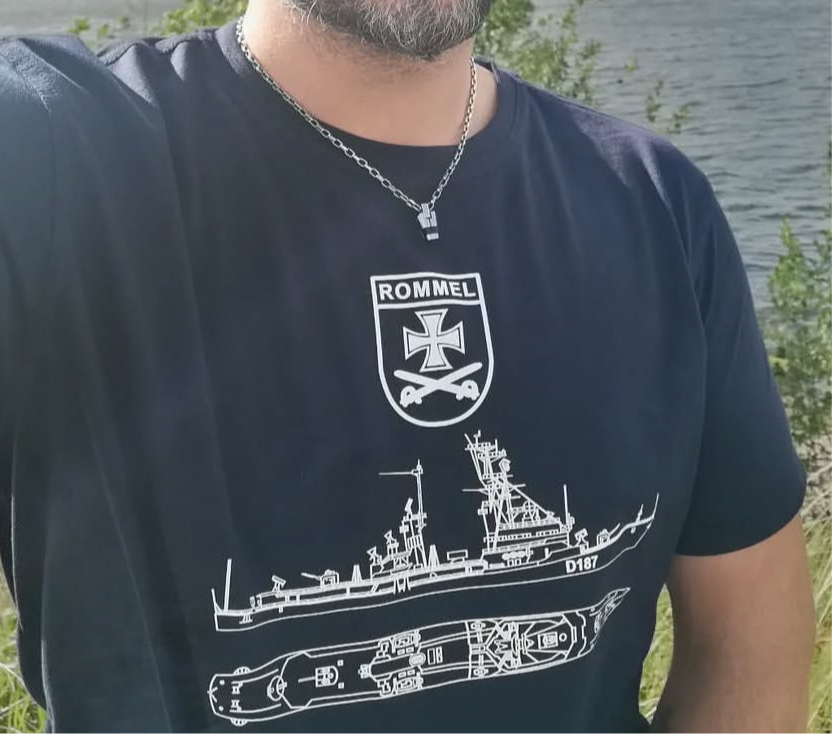 Camiseta con la silueta del destructor D187 "ROMMEL", varios colores.