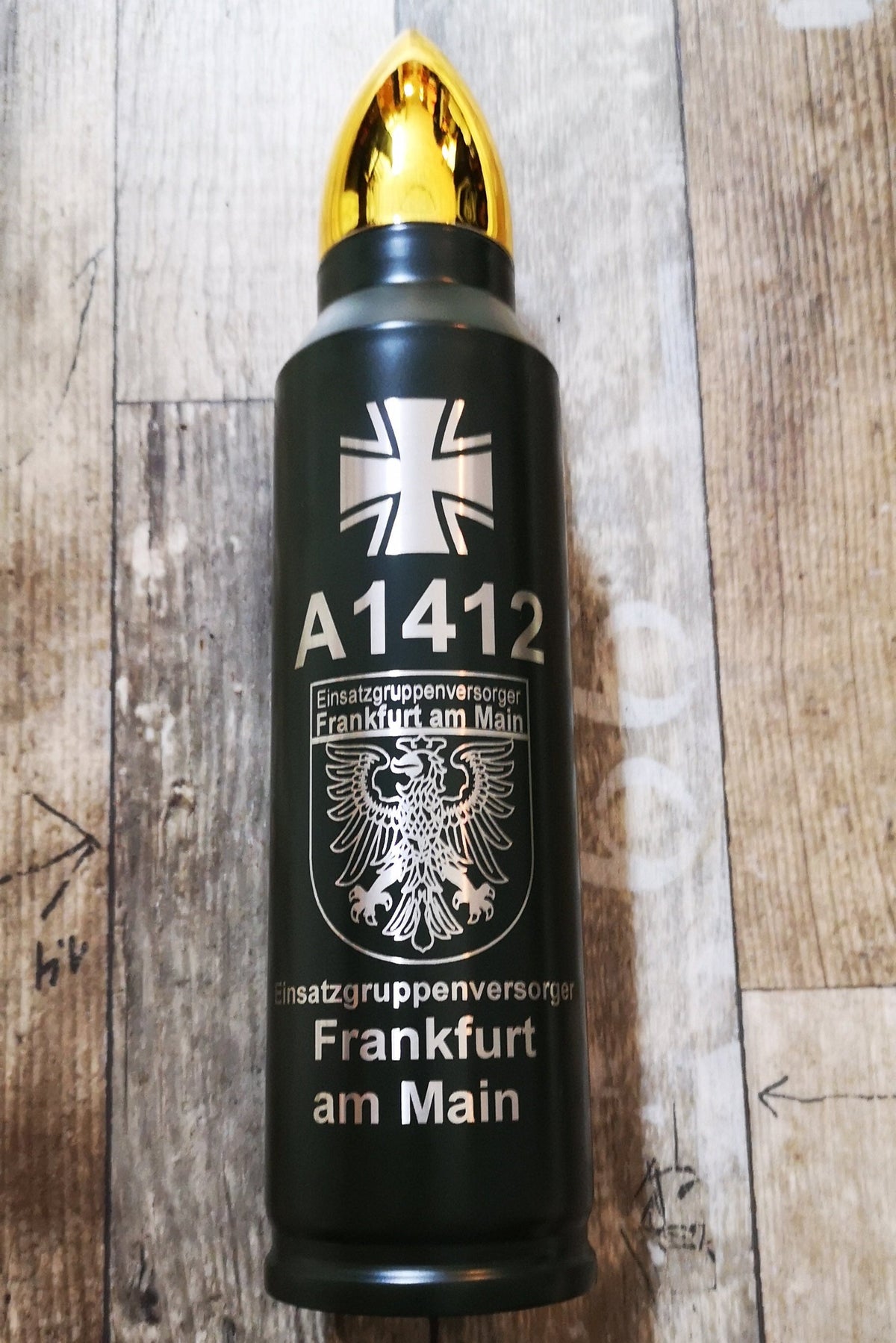 A1412 EGV FRANKFURT am MAIN - Termo de 1 litro con escudo de armas y número de casco
