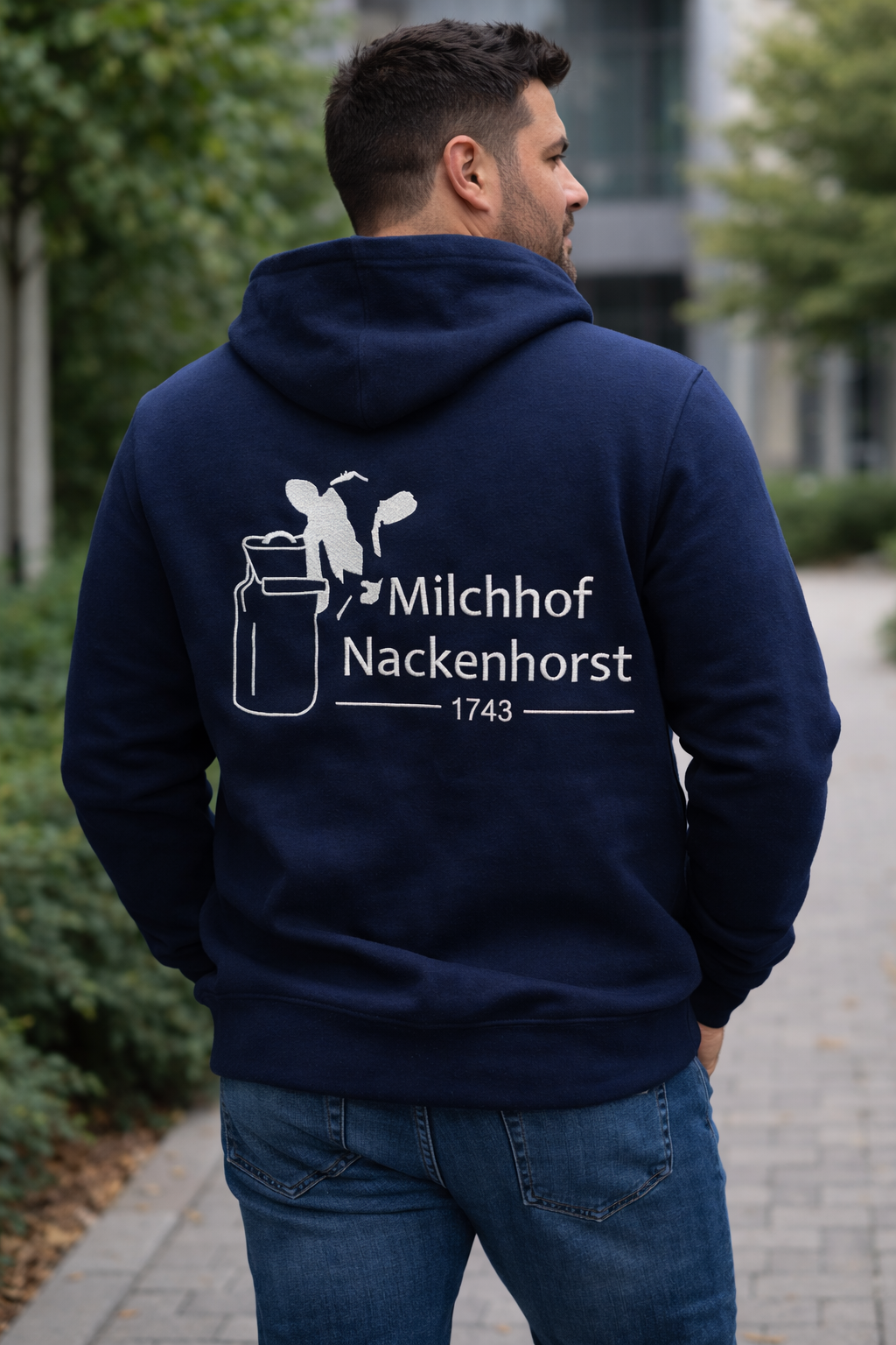 Hoodie „Milchhof Nackenhorst“ gestickt