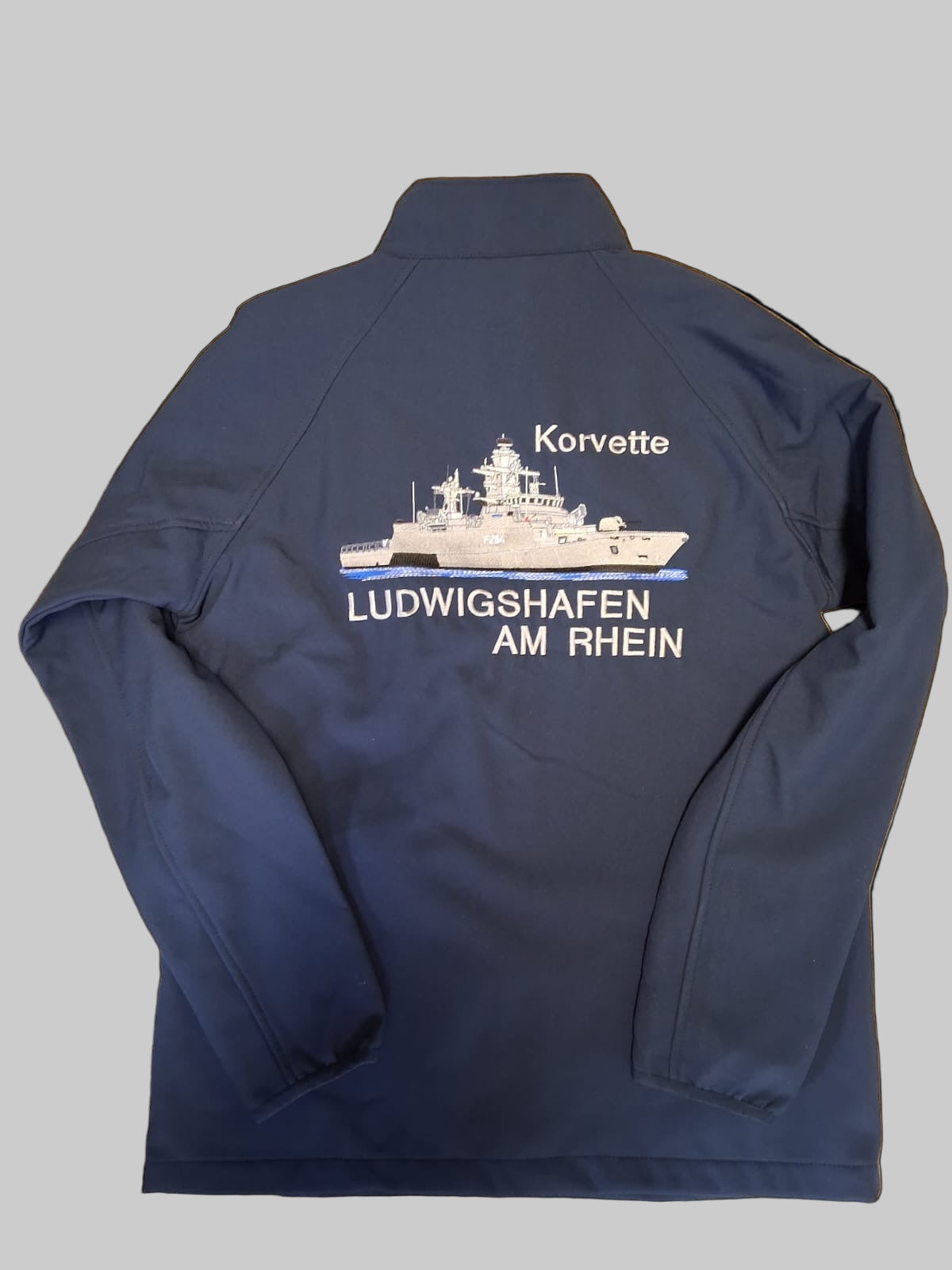 Chaqueta softshell “F264 Korvette Ludwigshafen am Rhein” con personalización