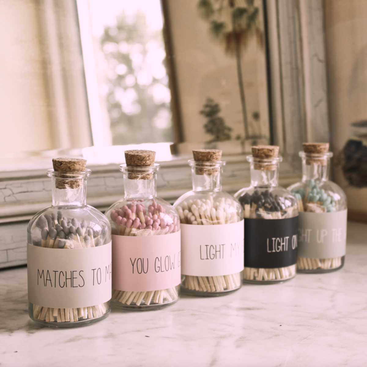 Fósforos en un vaso, ILUMINAS EL MUNDO, verde