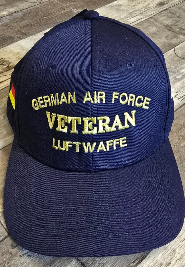 Basecap „Veteran“ bestickt Front und Rückseite