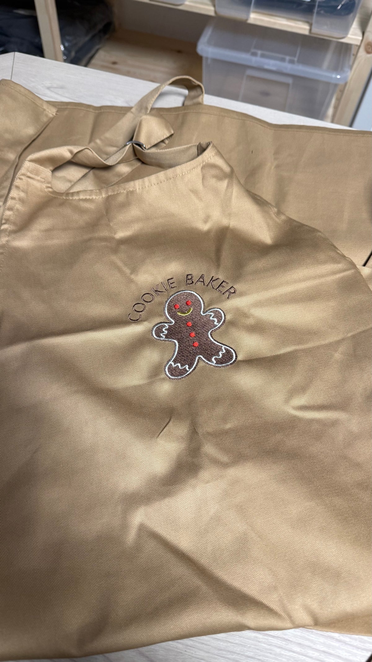 COOKIE BAKER - Schürze, bestickt