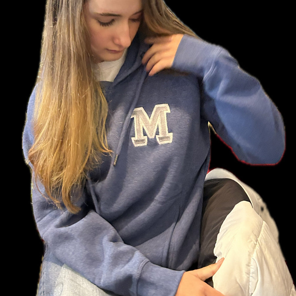 Hoodie mit Mini Initiale