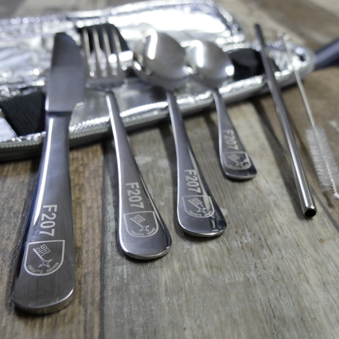 F207 Fragata BREMEN - Juego de cubiertos con bolsa, 7 piezas