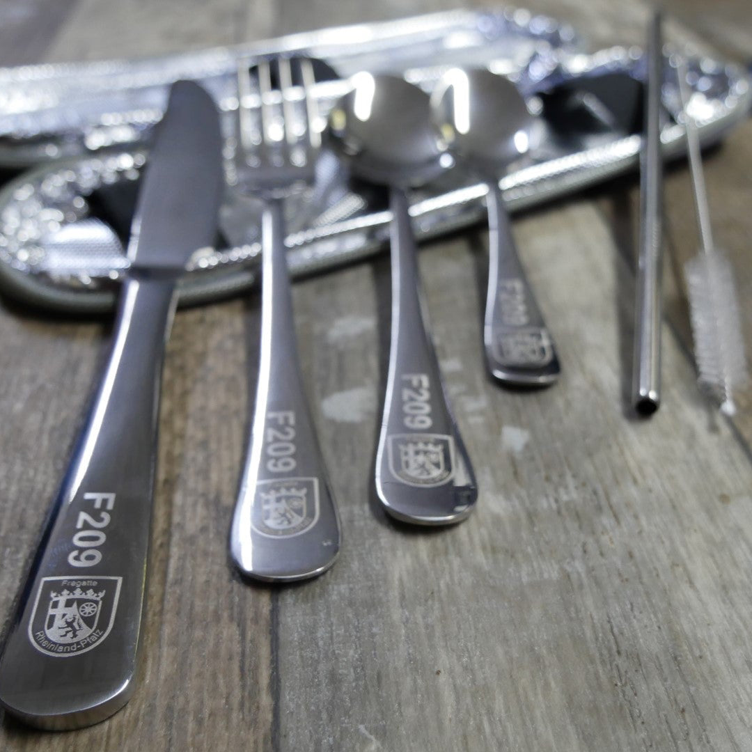 Fragata F209 Rheinland Pfalz - Juego de cubiertos con bolsa, 7 piezas