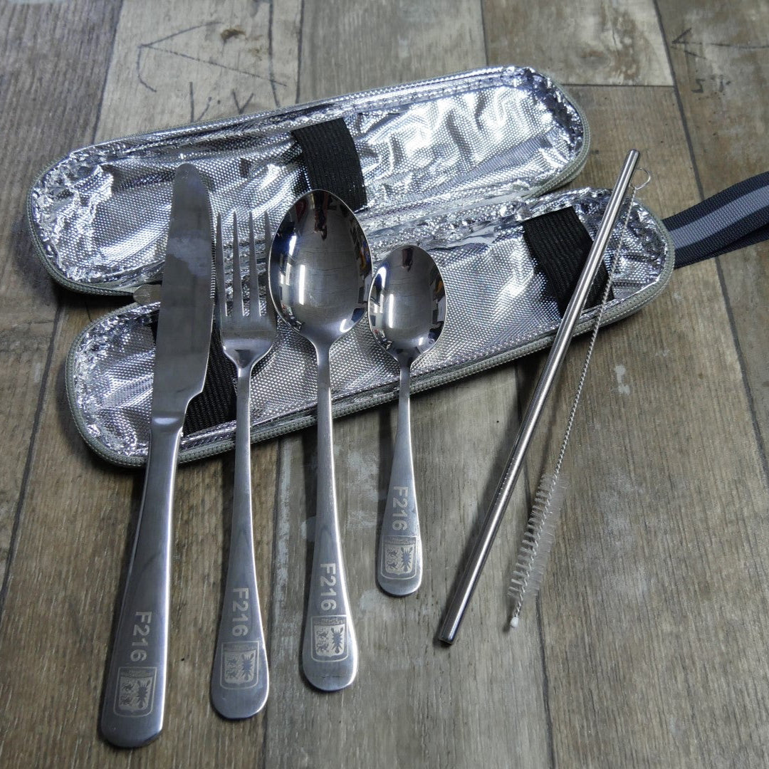 F216 Fragata Schleswig-Holstein - Juego de cubiertos con bolsa, 7 piezas