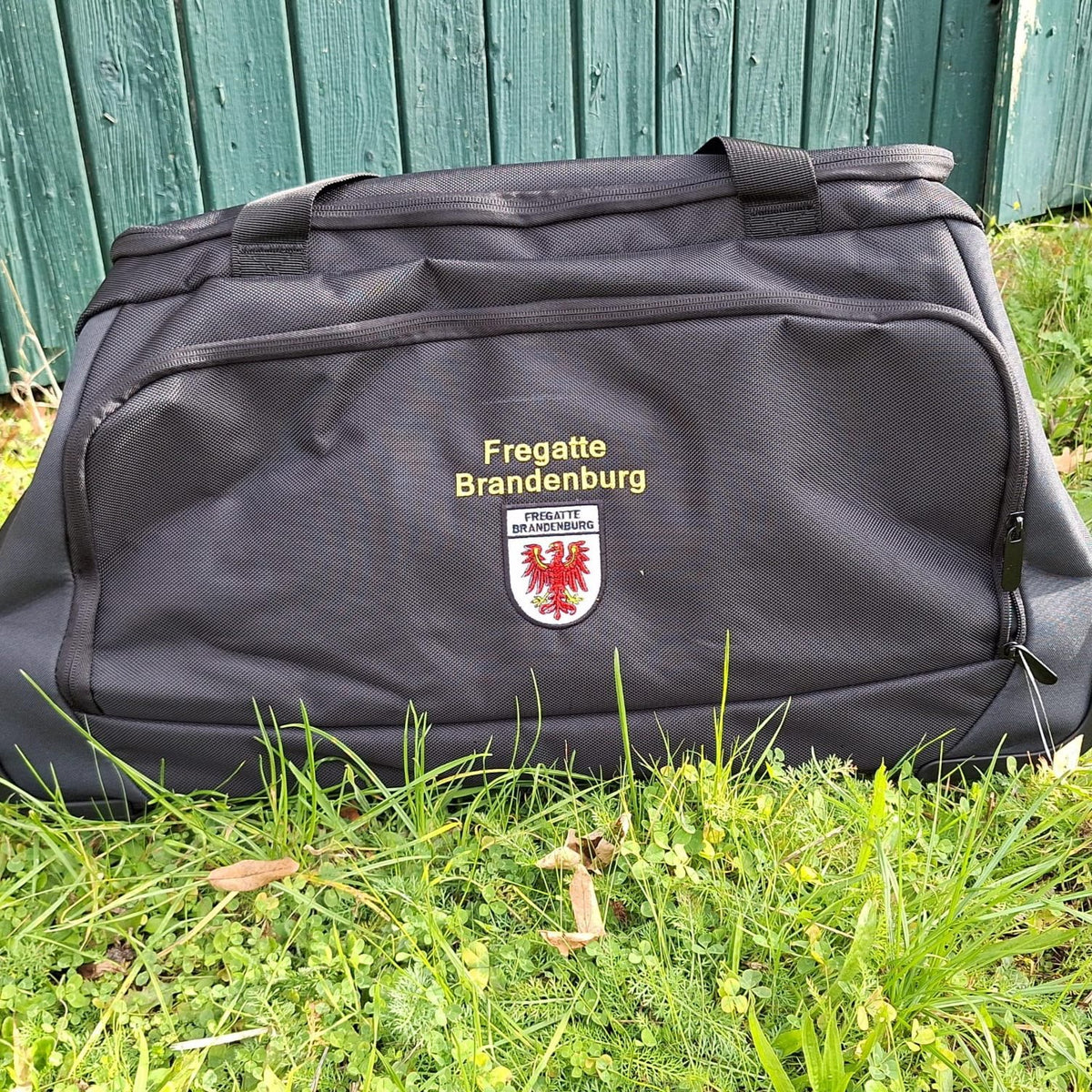 Carro de viaje F215 Frigate Brandenburg con bordado, volumen de 65 litros