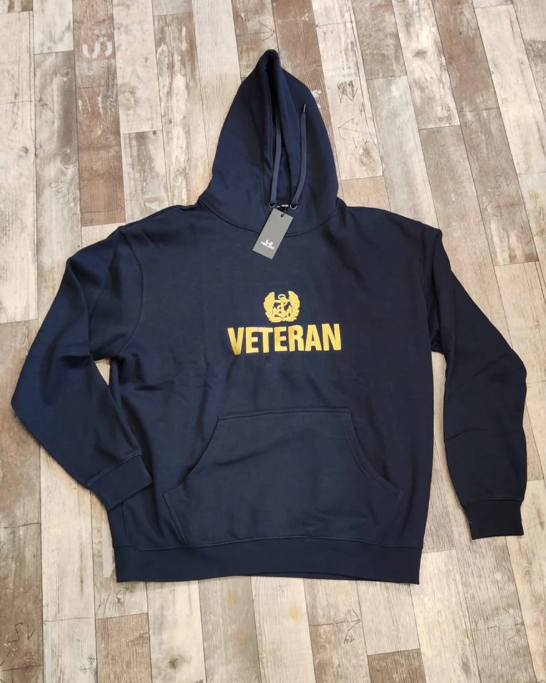 VETERANO - SUDADERA CON CAPUCHA con insignia naval