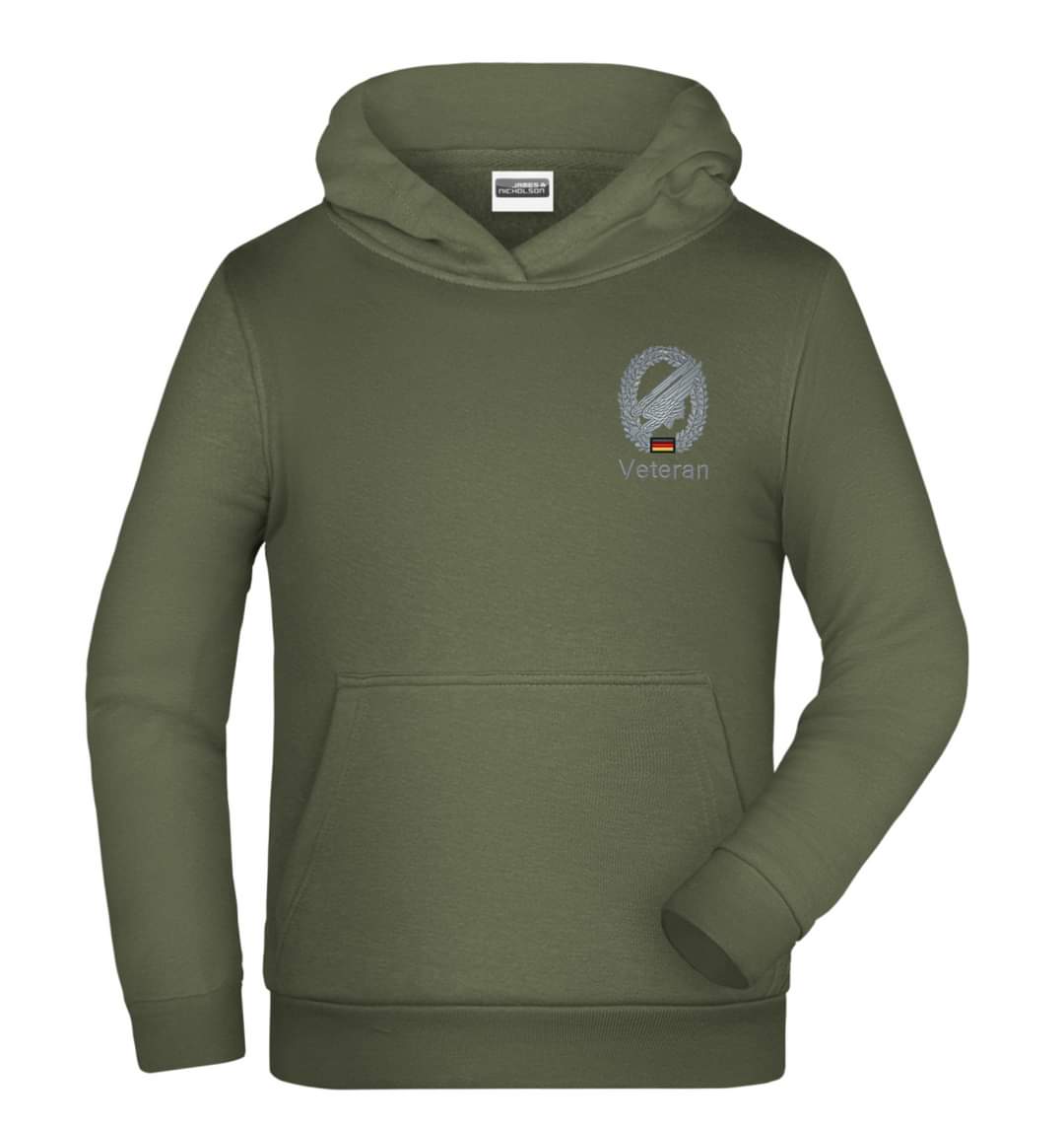 Sudadera con capucha "VETERANO" con insignia de paracaidista en el pecho.